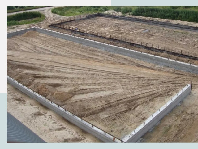 Фундамент для ангаров в Рославль от 617 руб.